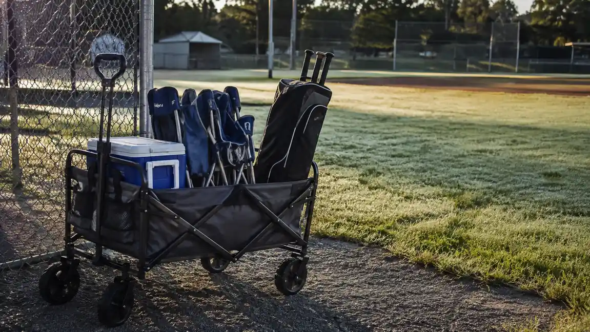10 Reasons Tailgaters Need a Folding Wagon